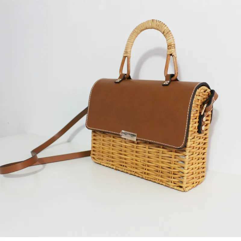 Rattan Women Handbag Designer Wikcer Woven Shoulder Crossbody Bag Summer Beach Lady Small Flap Bali Purse Z250219