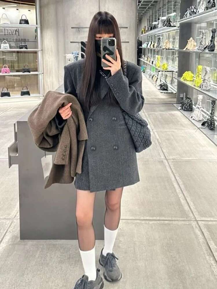 Fashion Gray Faux Fur Suit Coat Women Y2k Winter Thick Warm Double-Breasted Jackets Female Korean Streetwear All-Match Outwear