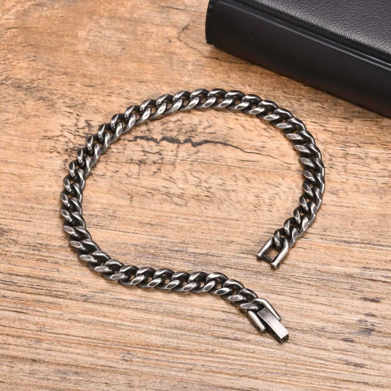 Retro Cuban Chain Bracelets for MenVintage Antique Stainl Steel Cu Dome Link WristbandRock Punk Stylish Jewelry GiftsXJ250219