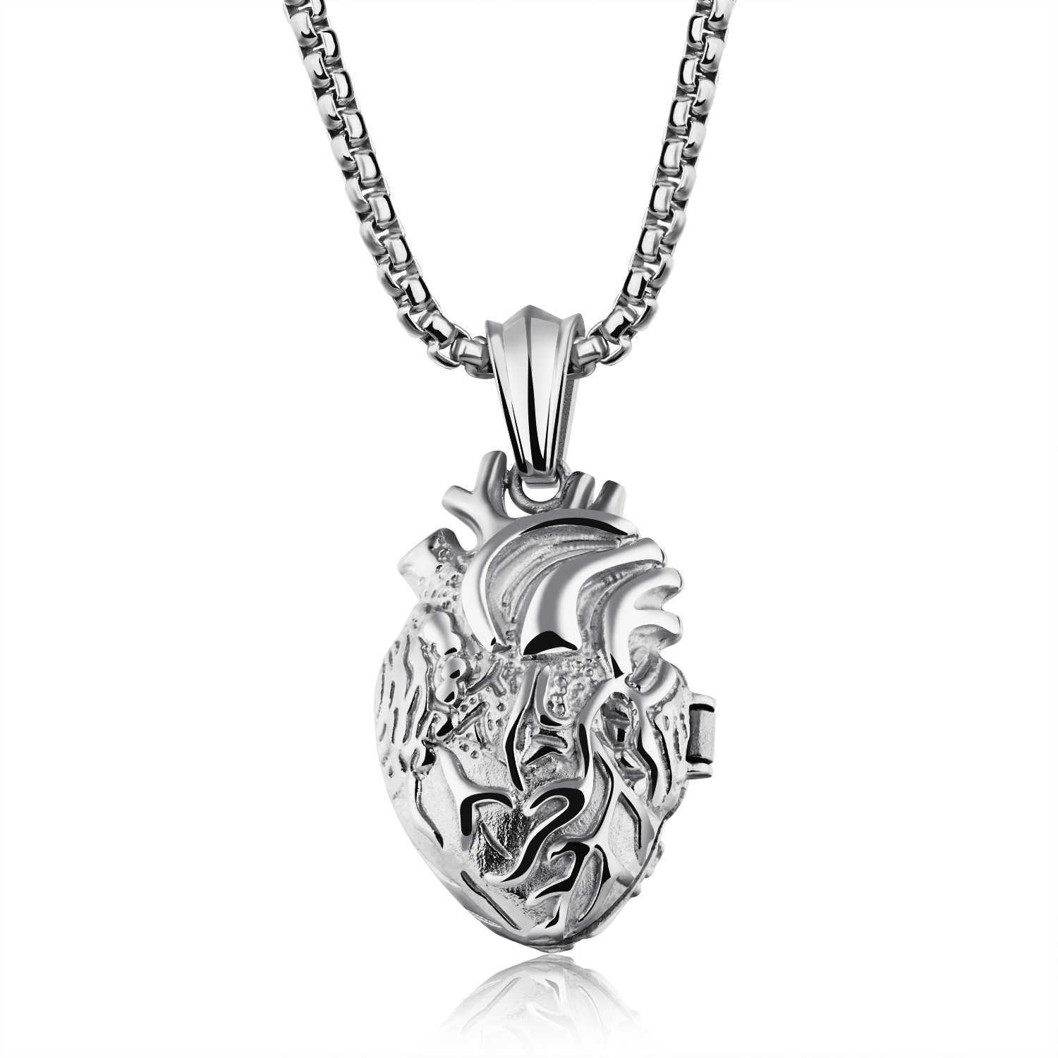 Pendant Necklaces Japanese and Korean fashion personality popular heart pendant jewelry street hip-hop trend versatile titanium steel necklace for men
