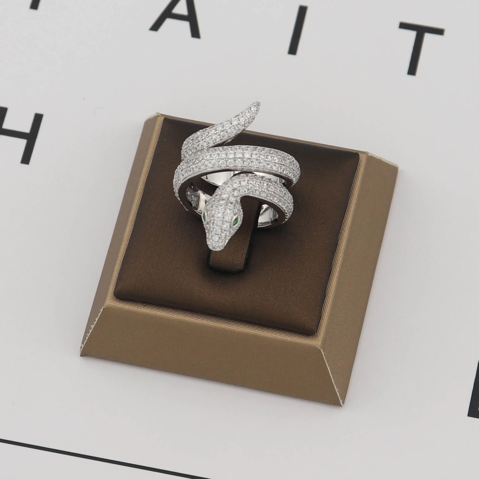 Classic Animal snake two circles full of zircon single ring Dubai European Party womens Ring 250220