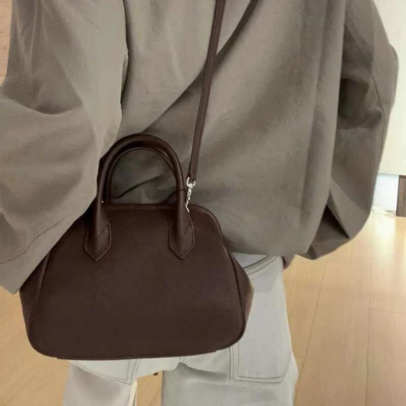 Clip Tote Bags For Women Designer Handbag Purses 2024 New PU Leather Vintage Large Capacity Commuting Shoulder Crossbody