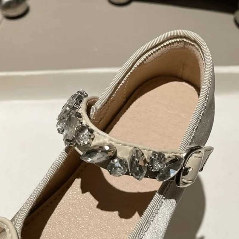 Fashionable baby girl princess Rhinestone silk shoes baby flat ballet shoes soft shoes party performance shoes X250220