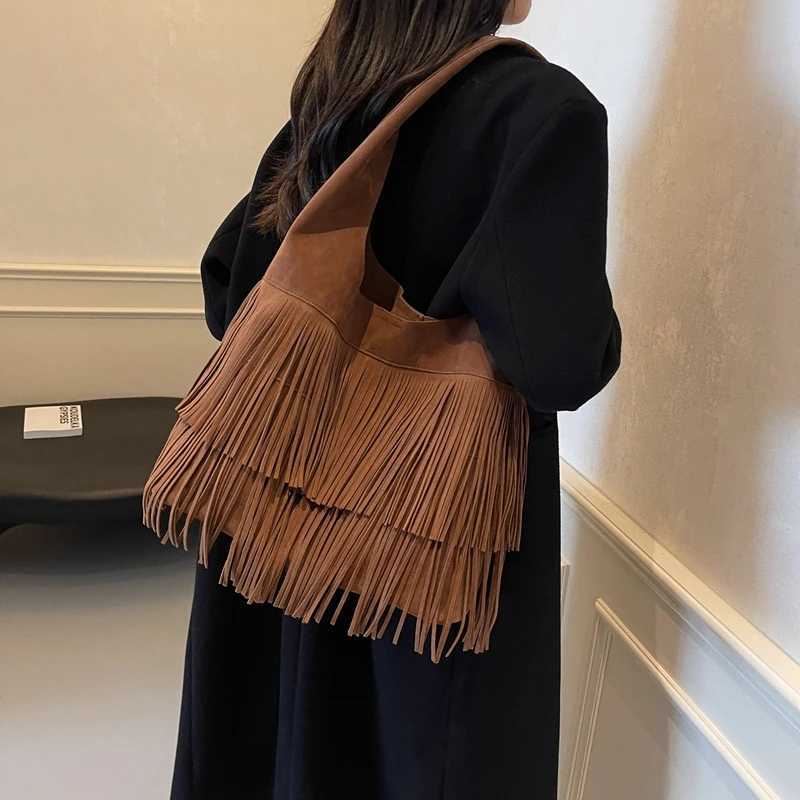 Faux Suede Shoulder Bag for Women Frosted Fringe Travel Tote Handbag Satchel Purse Clutch Retro Handbags Vintage Commuter Bag Y250218