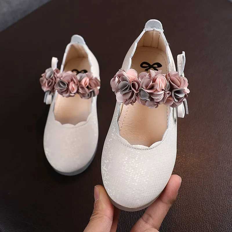 Childrens Flower Leather Shoes Korean Style Girls Crystal Cute Sweet Fashion Princess Shoes for Party Wedding Bow Shoes X250220