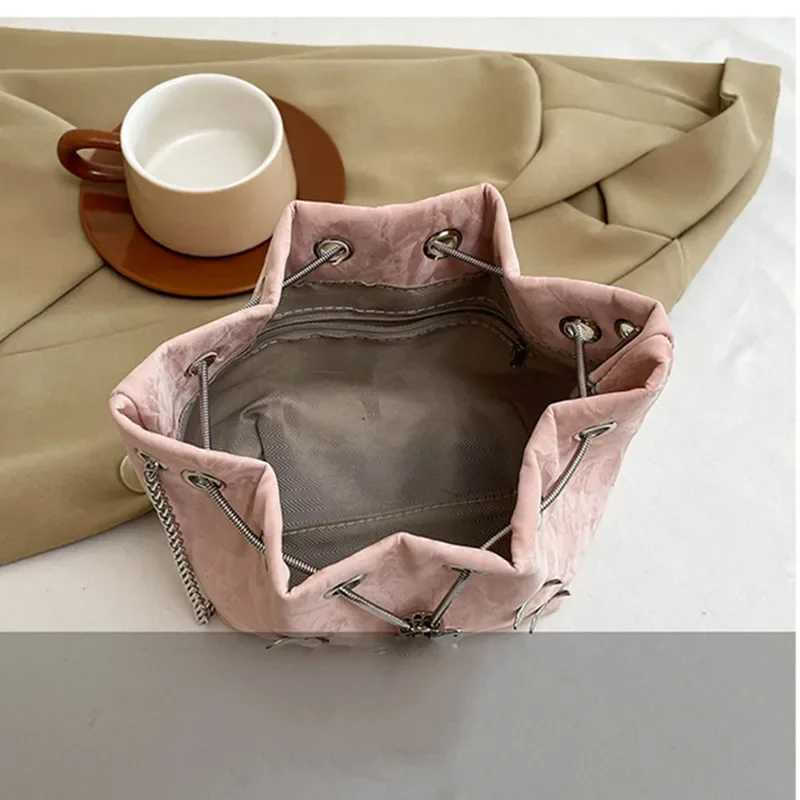 2025 Spring Ladies Crossbody Bag Pleated Drstring Butterfly Pearl Women Shoulder Bag Fashion Metal Chain Bucket Messenger Bag Y250218