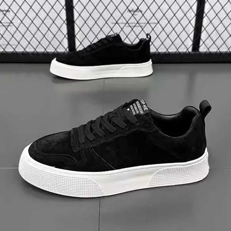 Lightweight Casual Sports Mens Shoes 2023 New Autumn Winter Suede Trend Versatile Soft Sole Comfortable Board Shoes for Men Z250225