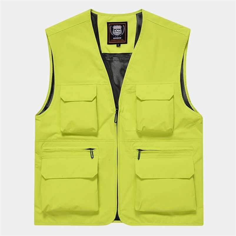 5XL Mens Vest Casual Outdoor Climbing Fishing Jacket Male Multi Pocket Quick Drying Thin Mountain Climbing Coats 250219