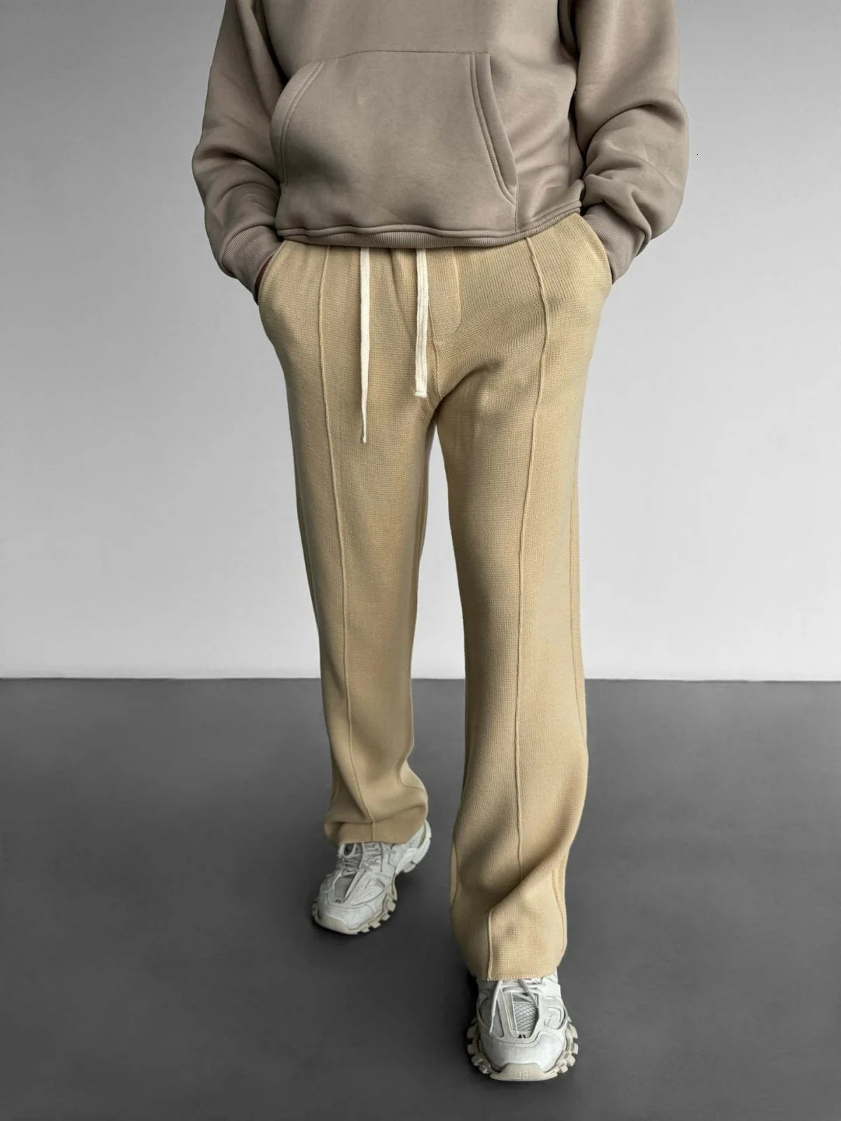 Mens business casual solid color waffle rope straight jogging pants suitable for shopping and casual pants 250220