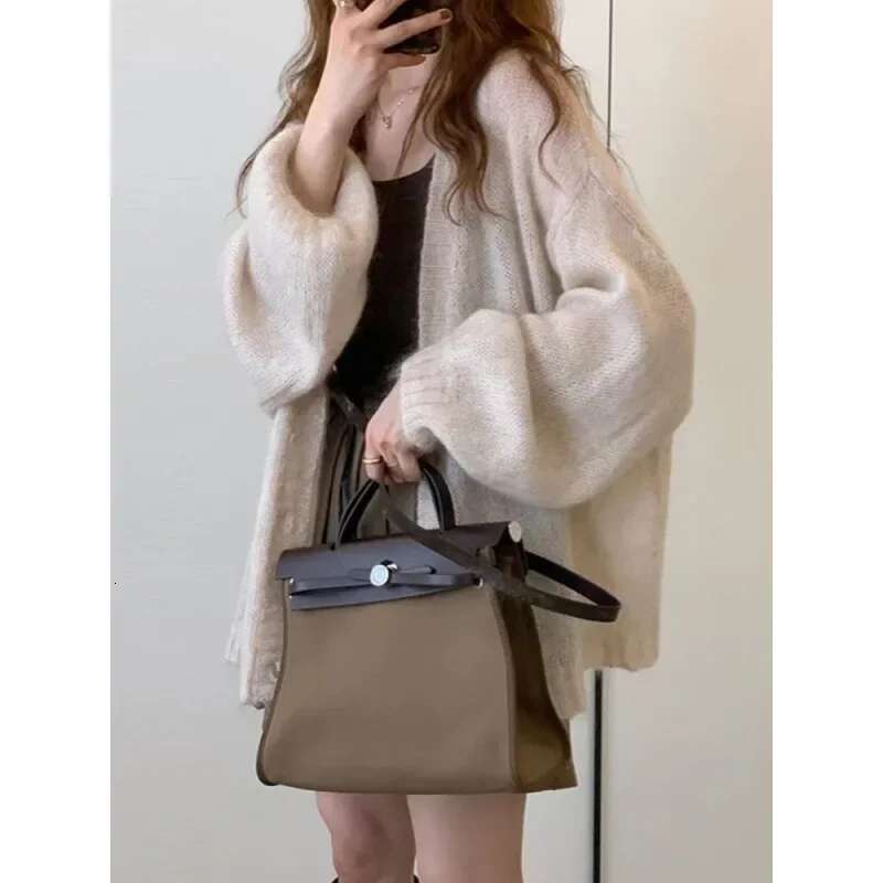 2024 Spring And Autumn New Style Sweaterknit Loose Fit Cardigan Top Versatile Jacket Outerwear V-Neck Thin