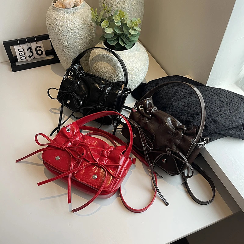 Fashion Solid Interior Compartment Shoulder Bags Splicing high Quality Bags for Women Package Cover Type Pu Womens Handbags 250214
