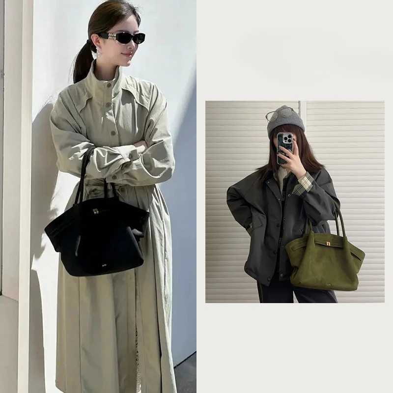 Autumn and Winter Deerskin Velvet Underarm Bag Womens Large Capacity Vintage Tote Bag Fashion All-Matching Female CommuterC250219