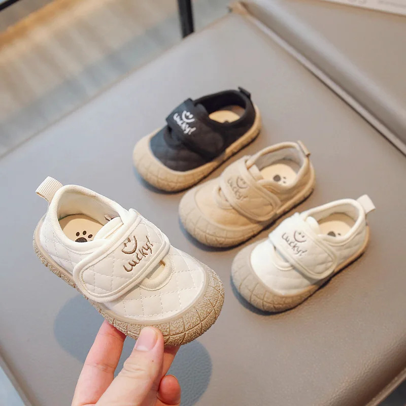 Baby Walking Shoes LUCK Spring and Autumn Anti slip Boys and Babies Steady Shoes Girls and Childrens Shoes Cartoon Shoes 250219