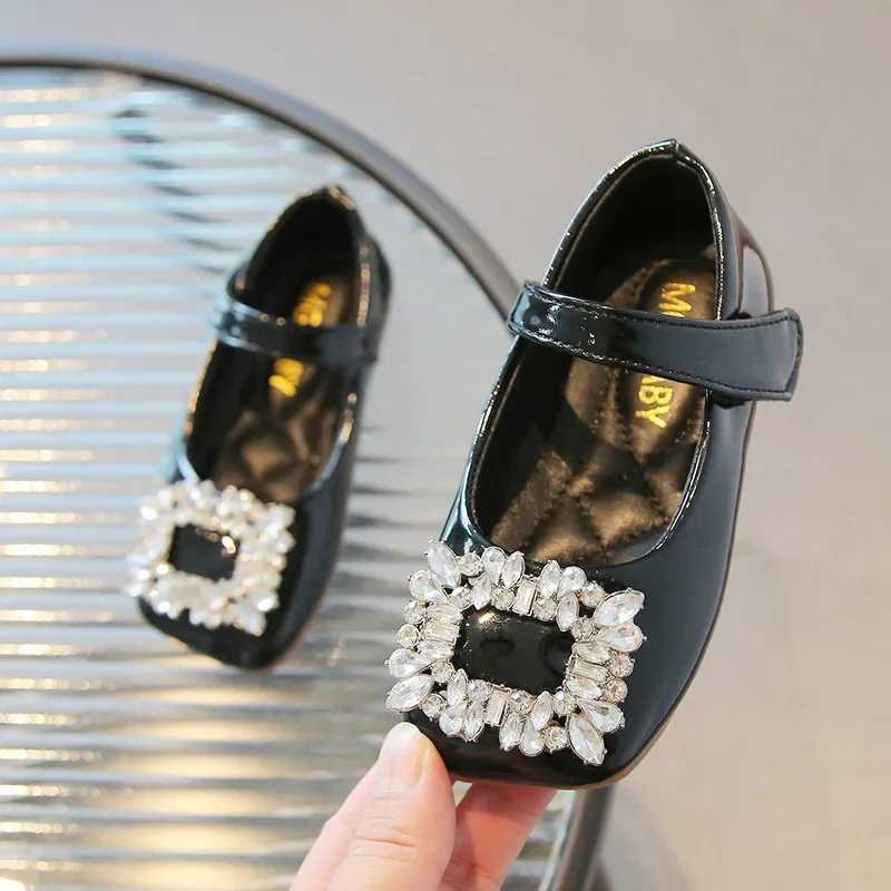 Princess Shoes for Girls Mary Janes Spring Luxury Diamante Patent Leather Shoes Wedding Childrens Princess Shoes X250220
