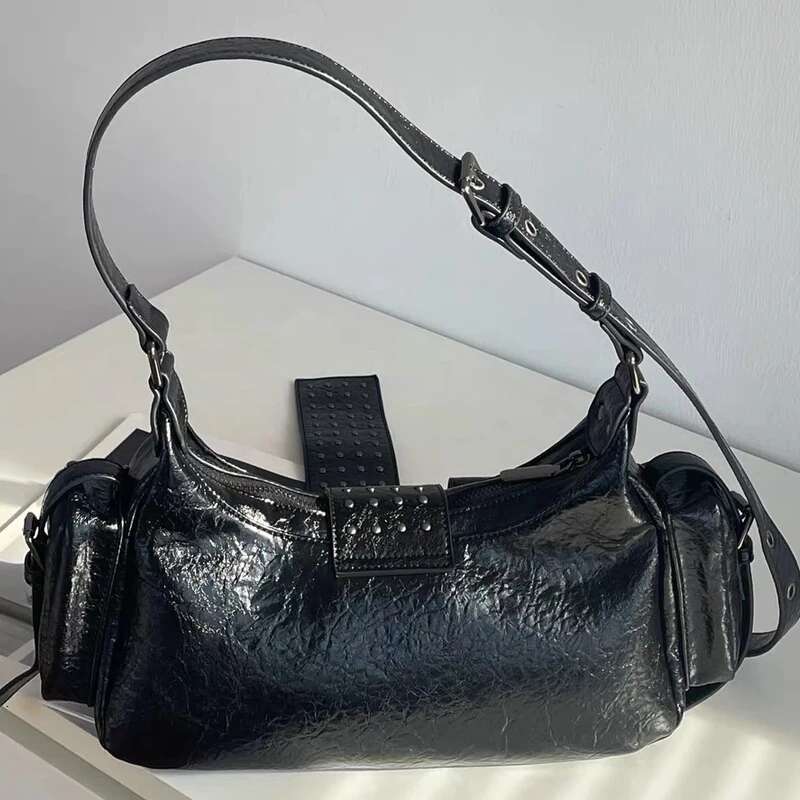 Moto & Biker Bags For Women Designer Handbags Purses 2024 New In PU Oil Wax Leather Multiple Pockets Belt Rivet Shoulder