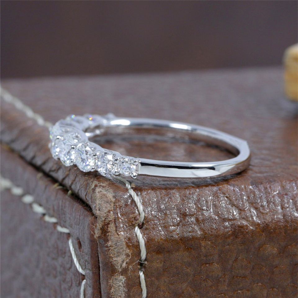 Jewelry Round Cut Lab Diamond 18K White Gold Real Gold Tapered Dainty Ring HPHT CVD Diamond Ring Women Eternity Band Ring
