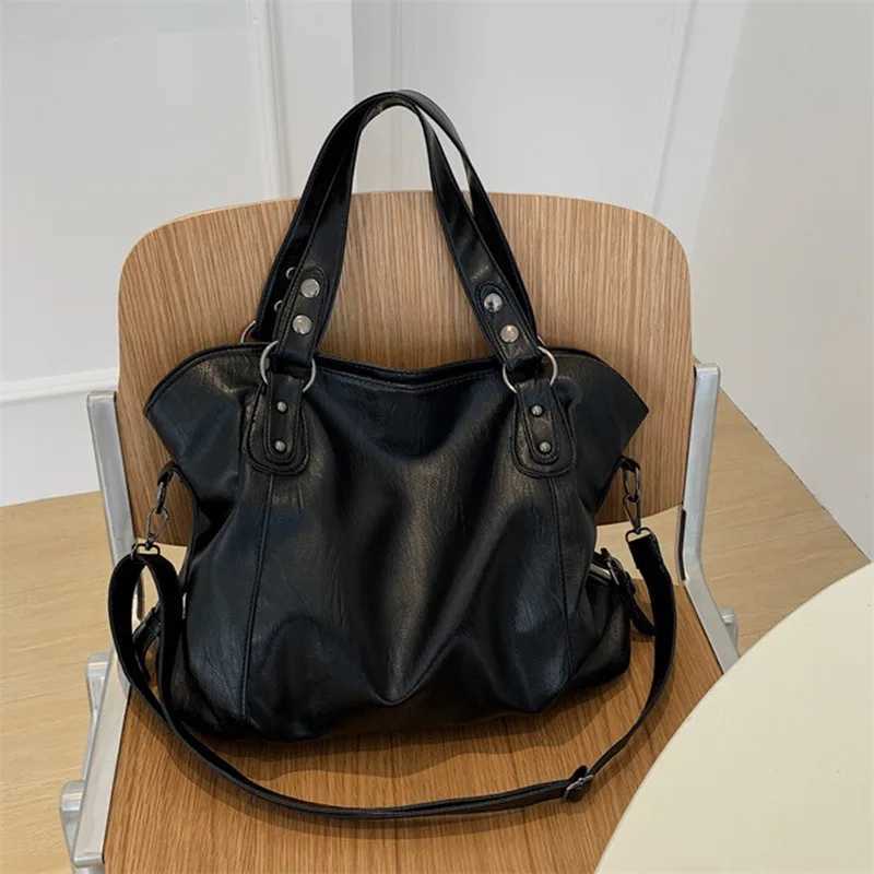 Large black shoulder bag large capacity shopping bag solid color zipper leather cross body bag womens travel handbag Y250218