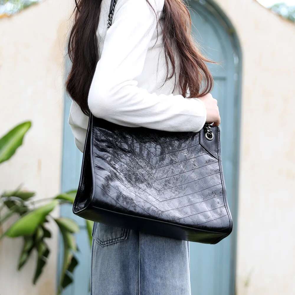 2023 Large Capacity Women Genuine Leather Shoulder Designer Texture Female Handbags High Quality Fashion Bucket Bag
