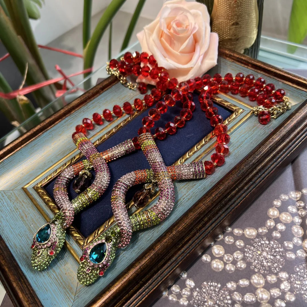 Vintage fashion light red snake necklace for women 250220