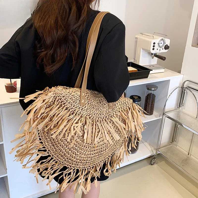 Bohemian Straw Bag Tassel Designer Rattan Shoulder Bags Large Capacity Casual Travel Handbags for Women Summer Beach Bags 2025 Z250219