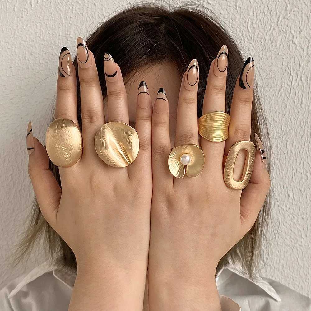 ALL Fashion Elastic Rope Adjustable Rings for Wen Men Irregar Geetric Matte Chunky Gold Color Finger Ring Charm Jewelry X250220