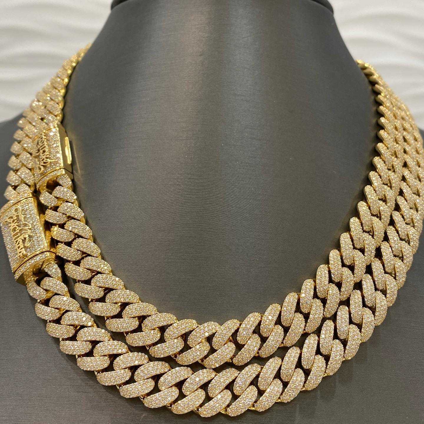 Mens Gold Chains 20mm Iced Out S925 Sterling Silver Necklace Prong VVS Moissanite Cuban Link Chain