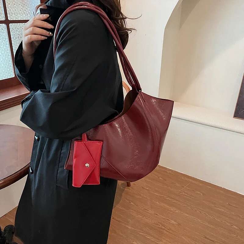 LEFTSIDE 2 Pcs/Set Leather Tote Bags Lady Winter Underarm Shoulder Bag For Women 2024 New Fashion Trend Y2k Handbags And Purses