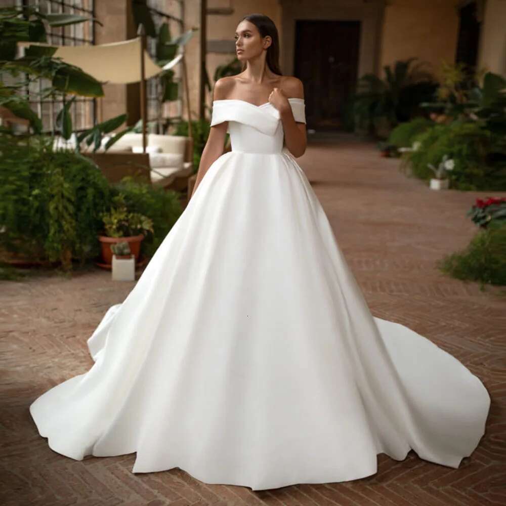 Modern Satin Wedding Dresses Simple Elegant Bridal Gowns Off the Shoulder Buttons Bride Ball Gown Vestidos De Noiva Customized