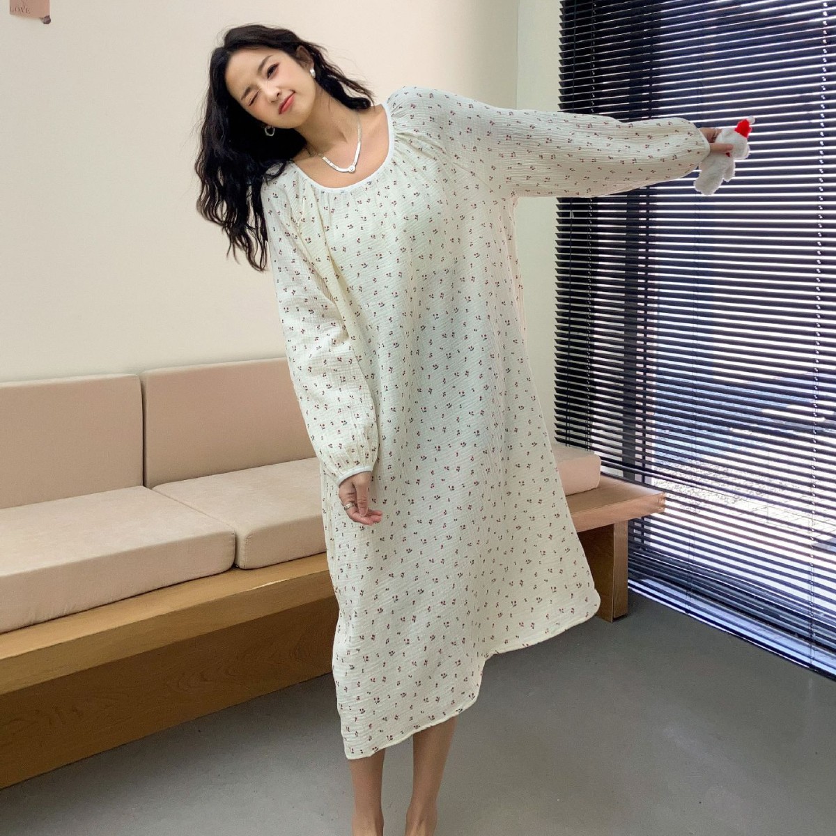 X166 Pure cotton, gentle, floral, simple, comfortable, casual, loose, long-sleeved, wearable nightgown