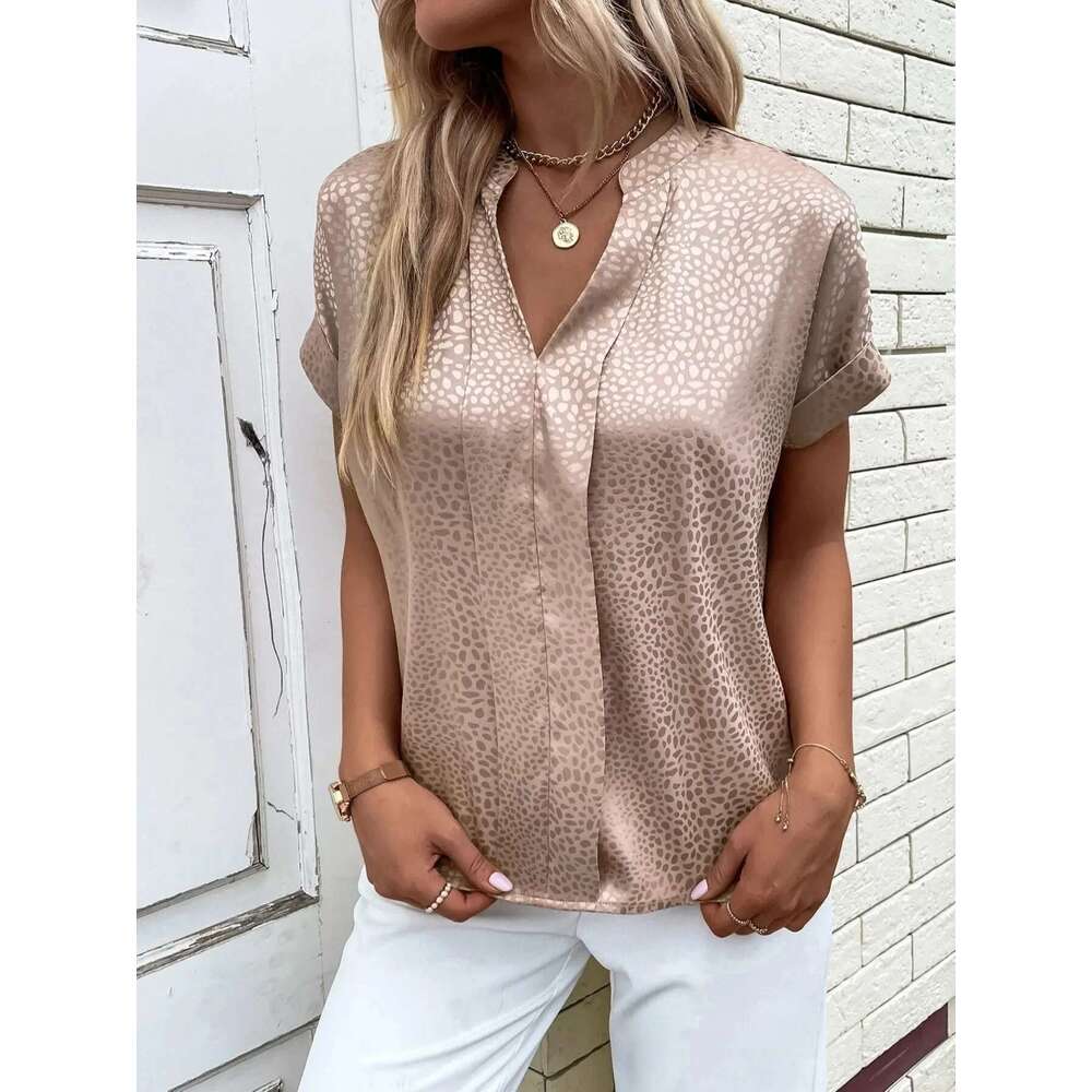 Women's Fashionable And Elegant V-Neck Leopard Print Short Sleeved Commuting Shirt Casual Top