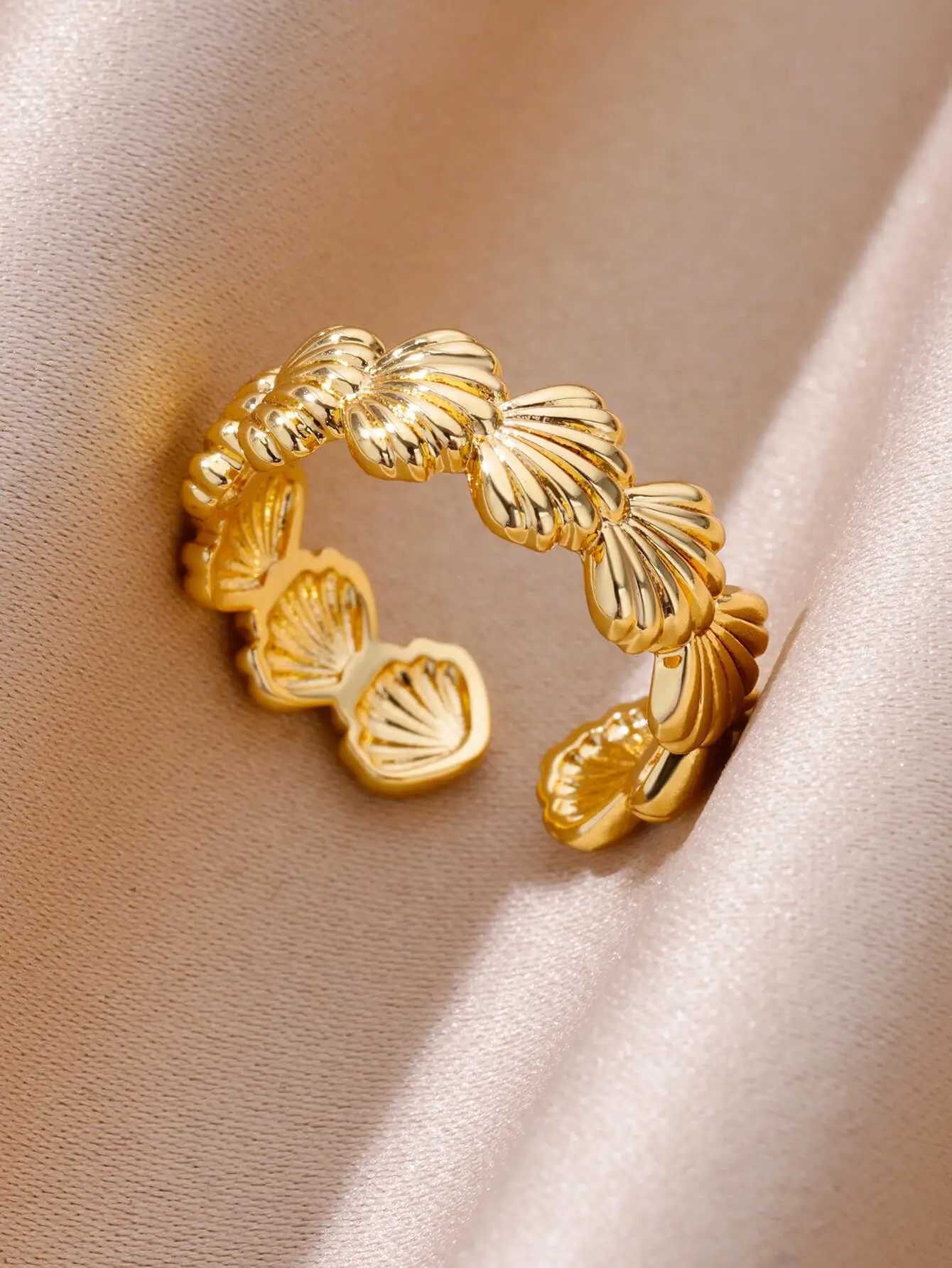 Stainless Steel Smooth Surface Shell Simple Geetric Ring for Wen Gold Color Exquisite Personali Open Ring Couple Jewelry X250220