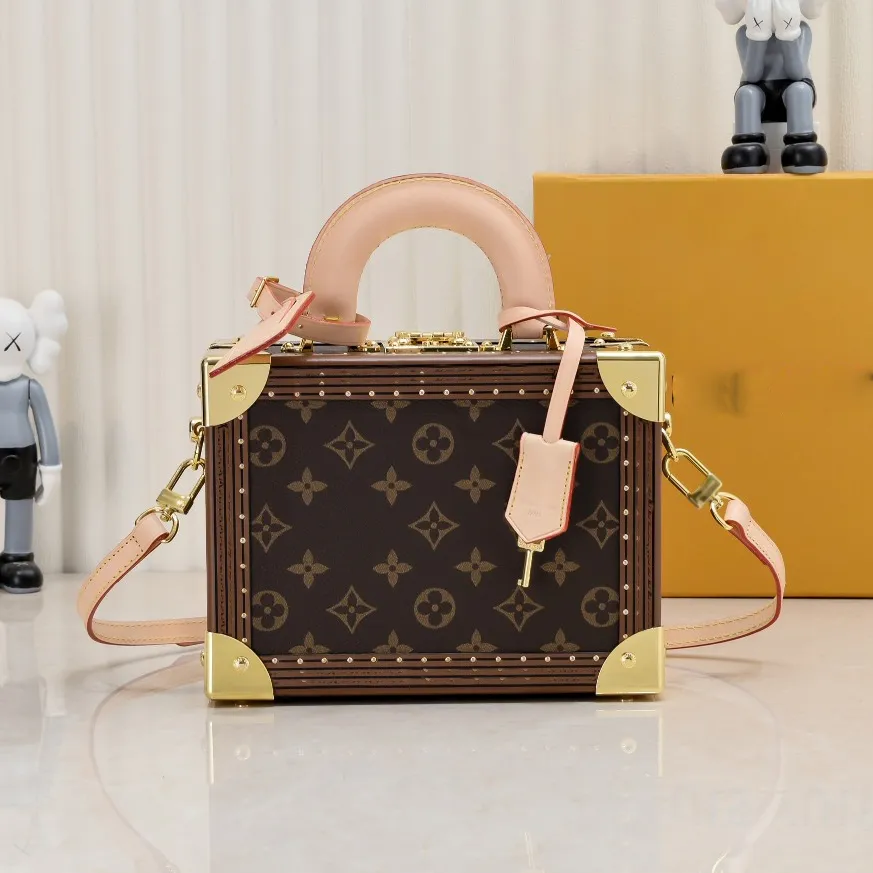 Cosmetic Cases Women Denim Luxurys Designers Bags Totes Handbag Wallets Messenger Purse Card Holder pouch Travel outdoors