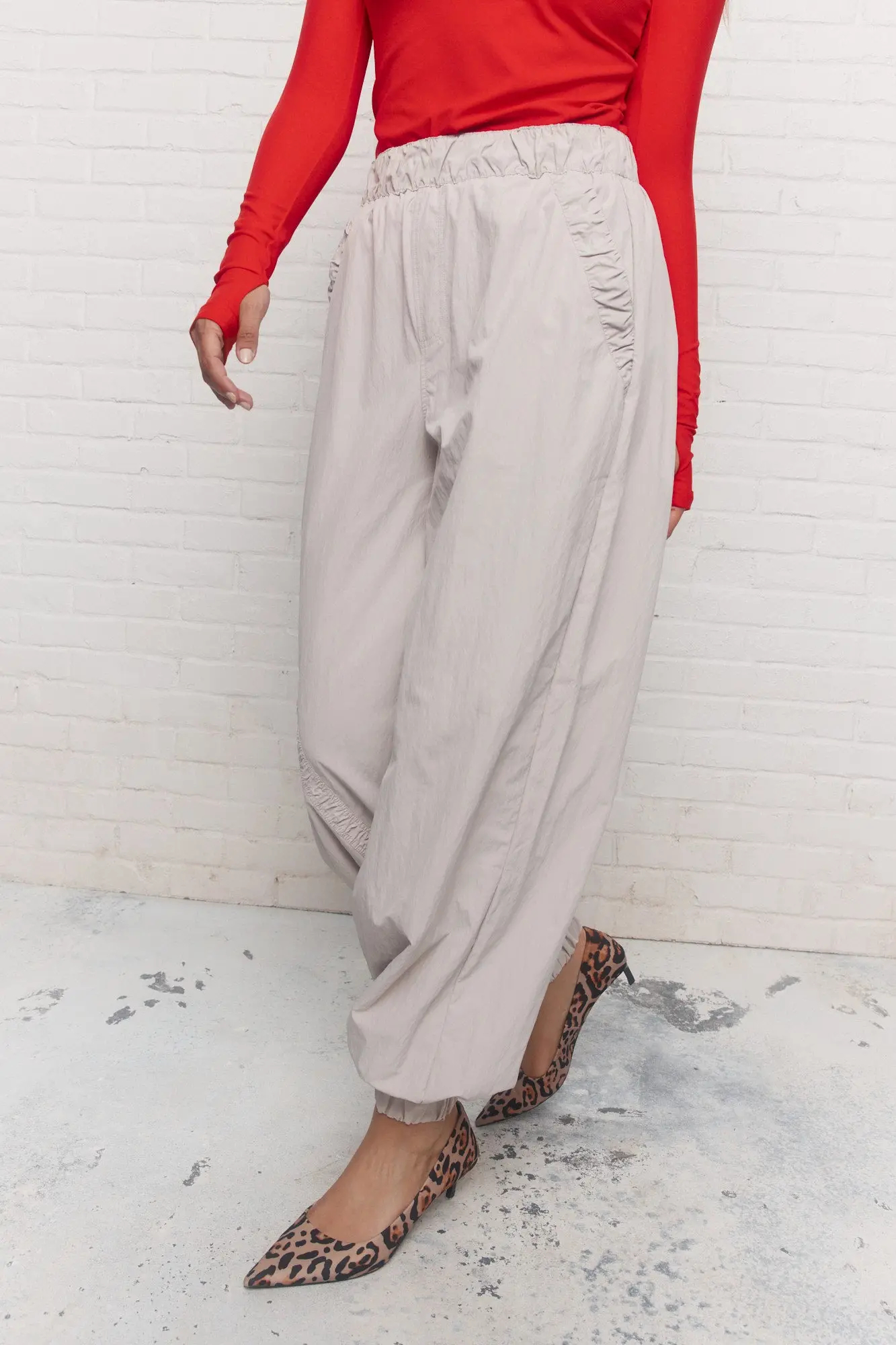 Stylish Loose Fit Pale Grey Trousers Pants with Pockets Elasticated Ankle Hem