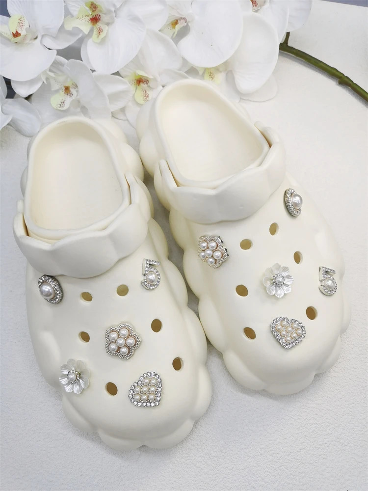 10PCS Shoe Charms ABS Accessories Decorations Clog Luxury Rhinestone Pearl Beads Diy Buckle Shoes Ornaments For Party Gift 250219