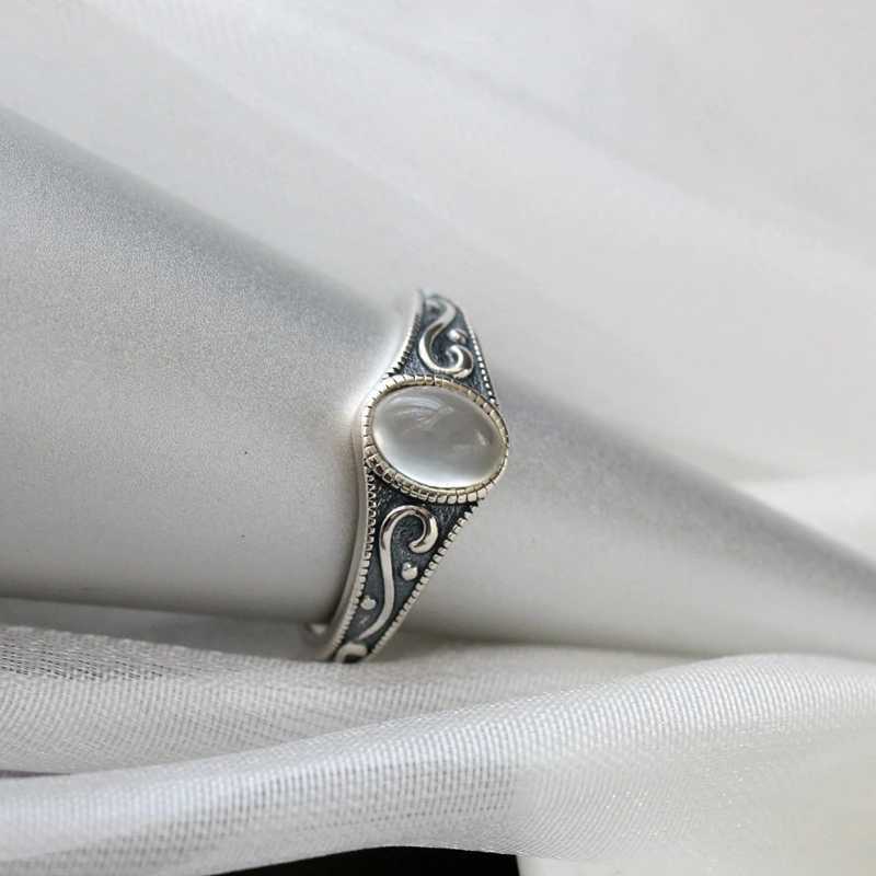 A genuine 925 sterling silver womens retro style charm ring with natural moonstone inlay foldable open ring fashionable jewelry gift X250220
