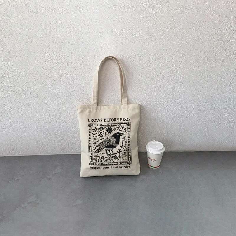 Crows Before Bros Vintage Crow Halloween Round Neck Dark Academy Gift Lipstick Shopping Storage Travel Women's Shoulder Bag swissmilitary