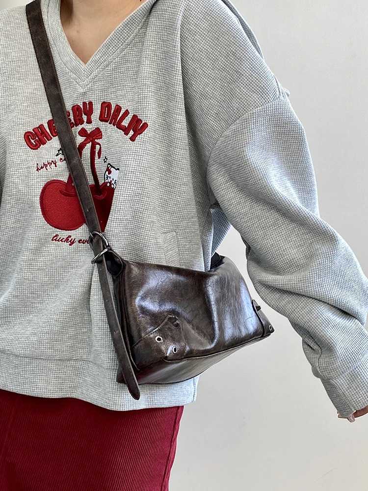 Pu Leather Retro Womens Underarm Bag Cool Y2k Girls Vintage Small Shoulder Bags Simple Female Crossbody Bag Handbags Purse Y250218