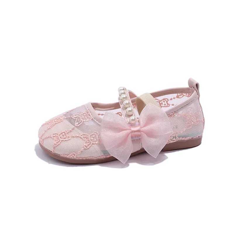 Childrens Elegant Lace Flats 2024 Summer Girls Pearl Cute Bow Breathable Sweet Princess Fashion Shoes for Party Wedding Show X250220