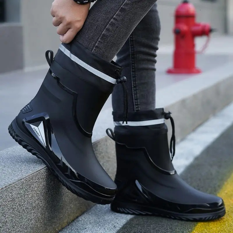 Rain Boots Mens Waterproof Drawstring Shoes Velvet Padded Suit Warm NonSlip Flat Fashion Takeout Rider 250219