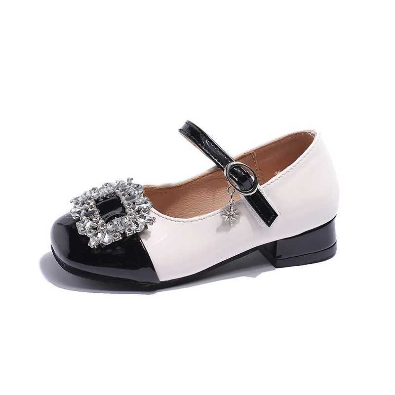 Girls leather shoes Princess Dress Shoes Baby Patent Brand Mary Jane Rhinestone Middle Heel Red Soft Sole Spring Fashion X250220
