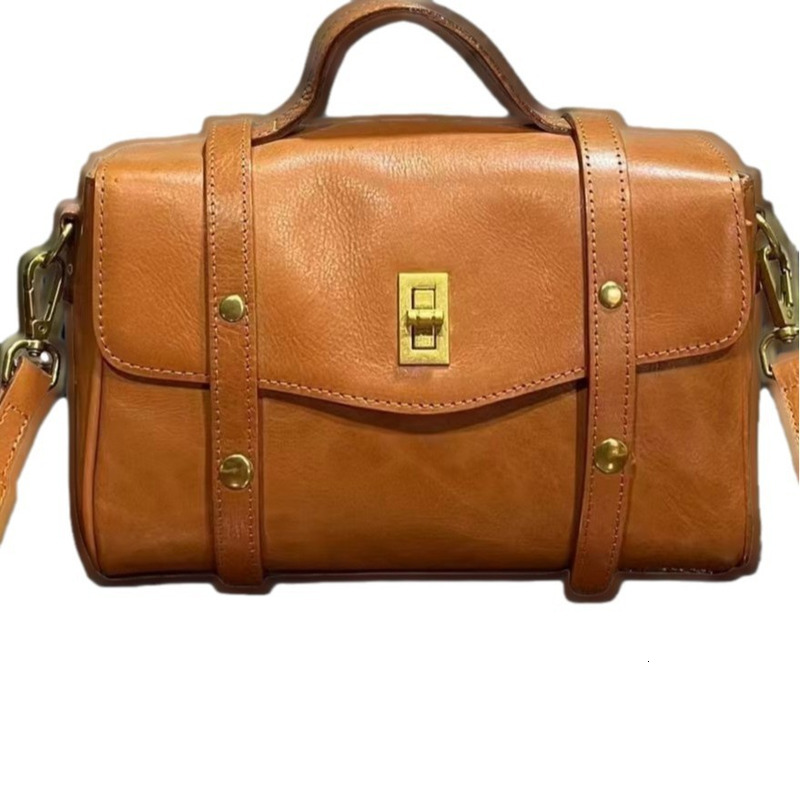 Tree Ointment Genuine Leather Mailman 2024 Autumn And Winter New Style Hand-Held Shoulder Crossbody Bag Fashionable Daily Commuting