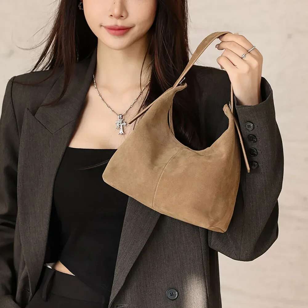 New Ins Chic Red Camel Color Hobo Tote Small Matte Suede Cow Leather Women Handbag Soft Gentle Style Wear Shoulder Bag