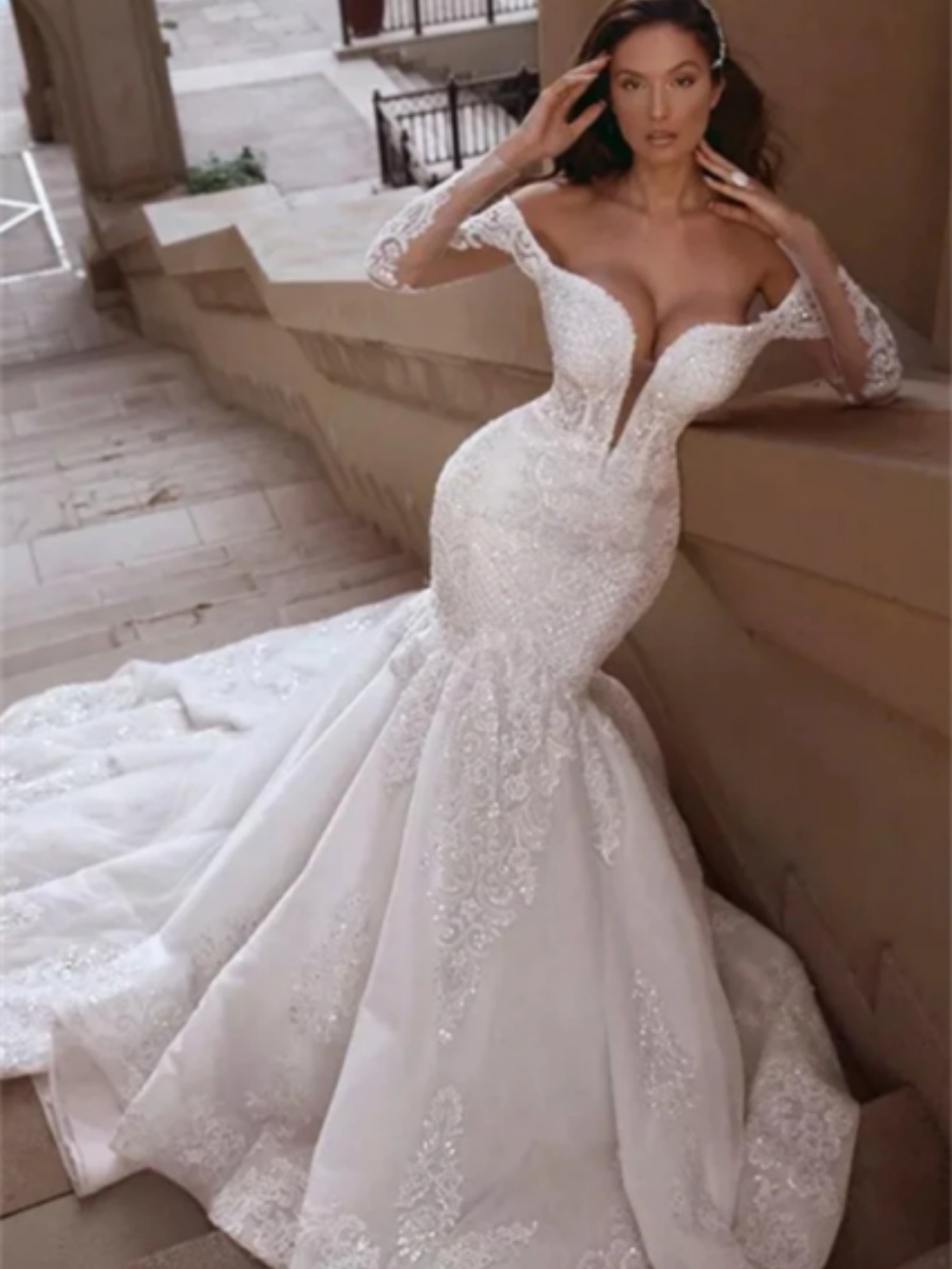 Sexy Mermaid Wedding Dress Appliques Lace Off Shoulder Bride Gowns Ruffles Ruched Sweep Train Bridal Dresses Customized