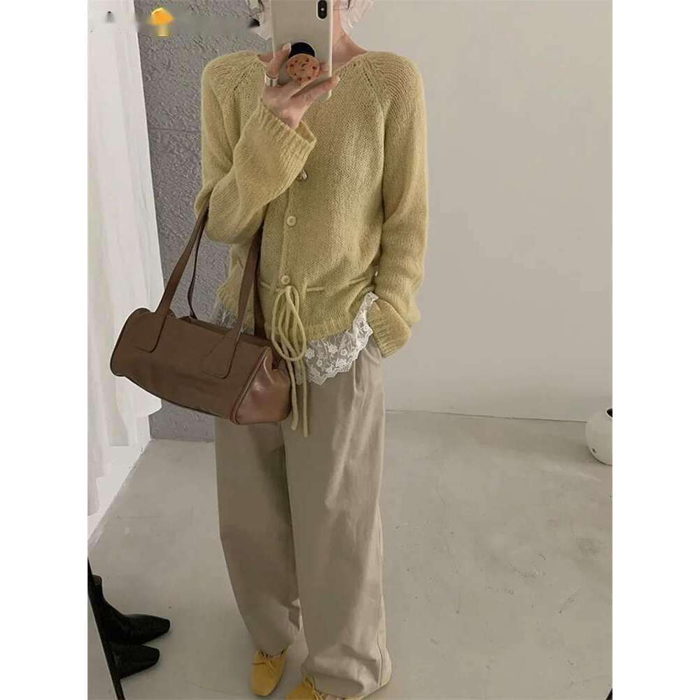 Age Reducing Lace Patchwork Cardigan Women 2025 Spring Knitted Sweater Yellow/Green/White/Gray/Blue