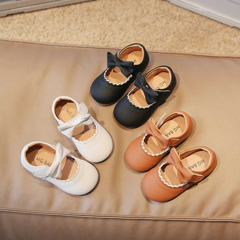 Baby Girls Princess Shoes Soft Leather Bowknot Cute Children Autumn Shoes 21-30 Toddler Light Comfy Solid Color Kids Flat Shoes X2502201