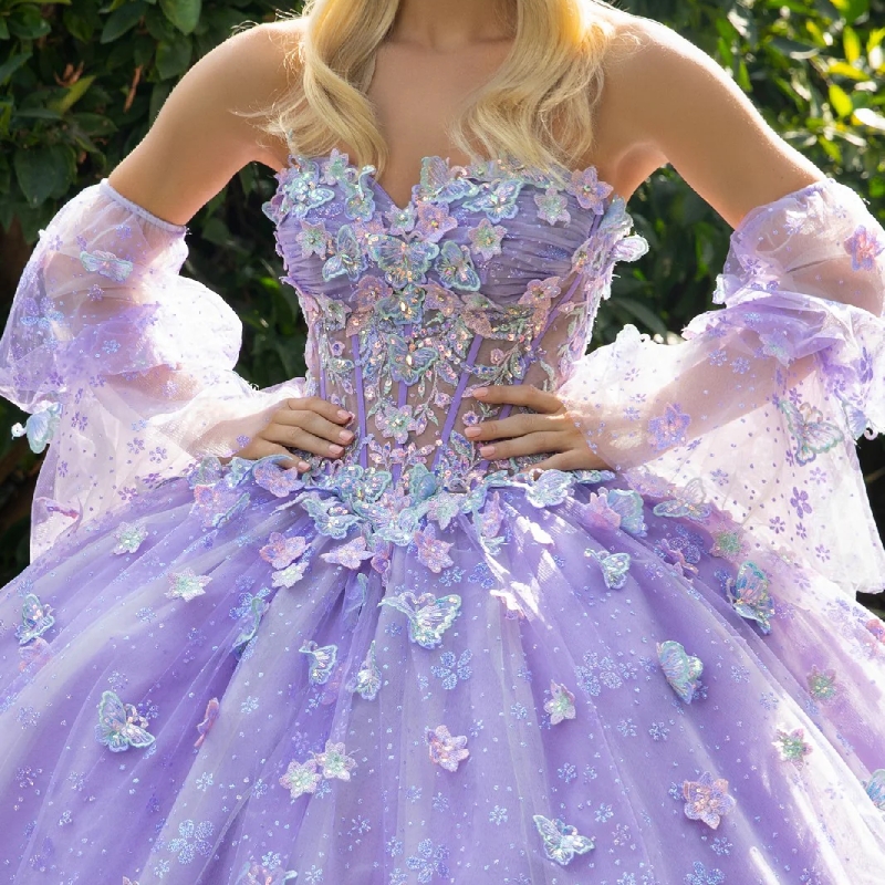 Lavender Shiny Quinceanera Dresses Ball Gown Off Shoulder Appliques Lace Bow Beading Crystal Tull Sweet 16 Dress Vestidos 15 Anos