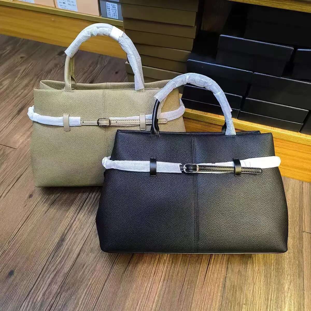 New High-End French Stylish Wine Red Tote Genuine Cow Leather Women's Handbag 2025 Large Business Commuter Shoulder Bag