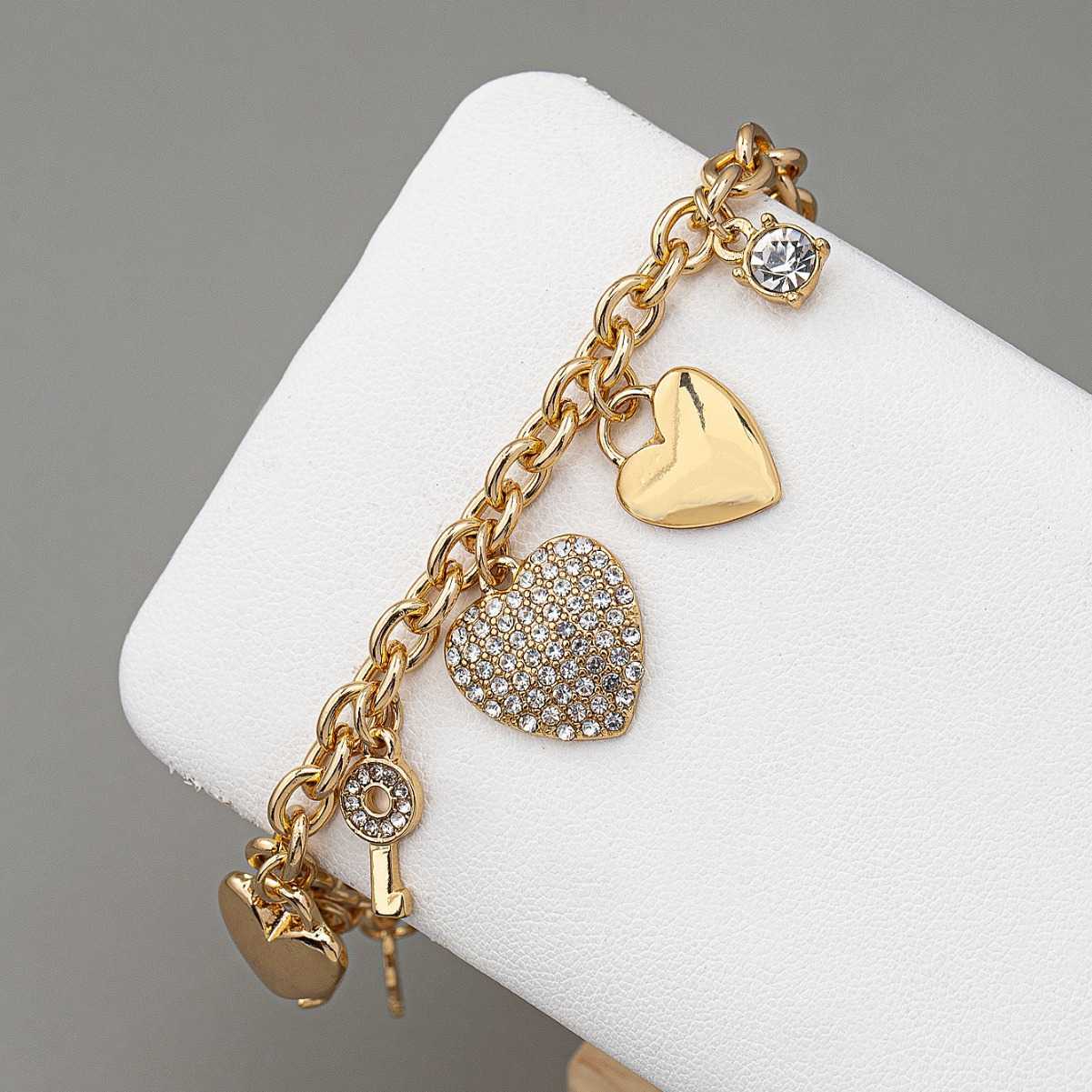 Charm Bracelets Design Love Lock Jewelry Personalized Full Diamond Peach Heart Bracelet Womens Qingdao Jewelry H25220