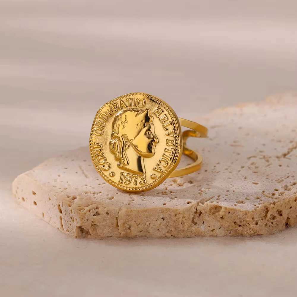 Vintage Greek goddess Arethusa coin ring imitation pearl zircon moon stainless steel ring fashion jewelry X250220