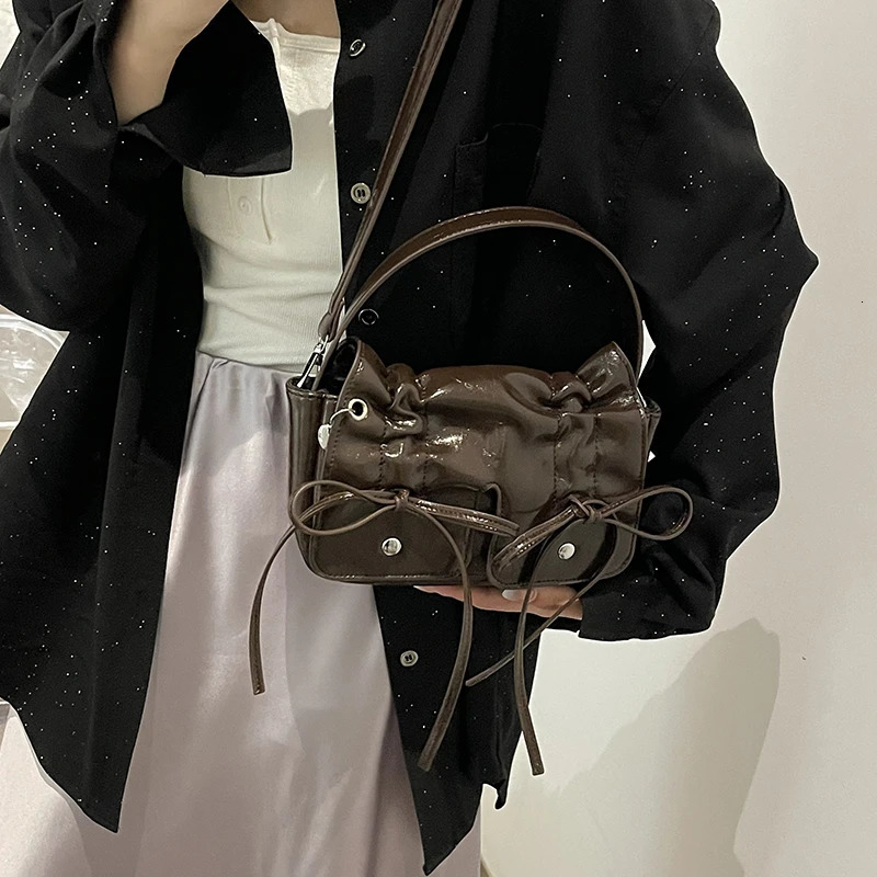Fashion Solid Interior Compartment Shoulder Bags Splicing high Quality Bags for Women Package Cover Type Pu Womens Handbags 250214